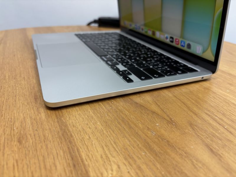 客製款 MacBook Air 13吋 M3 / 16G / 256G / 銀 / 電池92% Mac,MacBook Apple,MacBook Air, MacBook, Macbook pro, iMac,Mac mini,Macbook pro m1,Macbook Pro m2,Macbook m3,Macbook air m1,Macbook Air m2,Macbook air m3