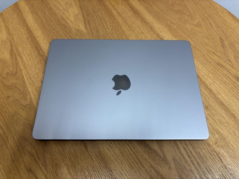 MacBook Air M3 13吋 / 16G / 256G / 太空灰 / 電池97% Mac,MacBook Apple,MacBook Air, MacBook, Macbook pro, iMac,Mac mini,Macbook pro m1,Macbook Pro m2,Macbook m3,Macbook air m1,Macbook Air m2,Macbook air m3