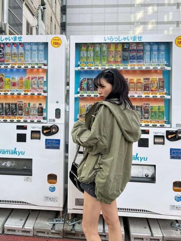 多功能設計感風衣外套 