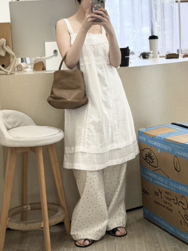 蕾絲方領涼感洋裝 