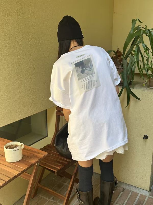 後飄逸布標長版棉tee 