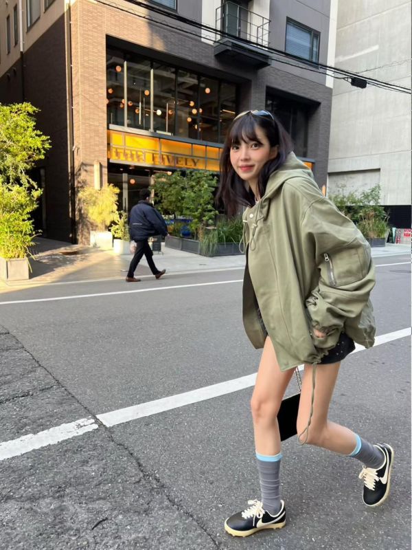 多功能設計感風衣外套 