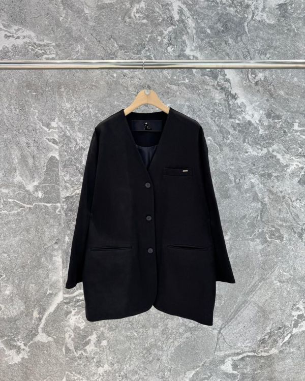 高品設計 高質感V領棉麻西外 