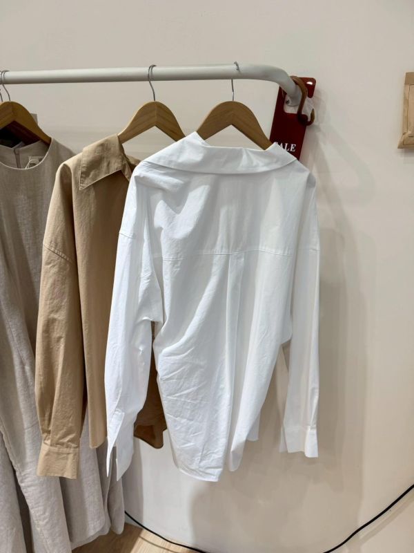 絕美開襟側釦設計襯衫 