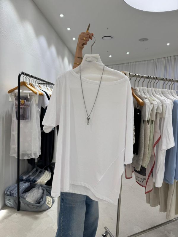 極簡oversize素tee 