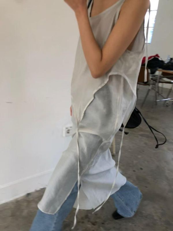 仙女飄逸緞面綁帶罩衫 