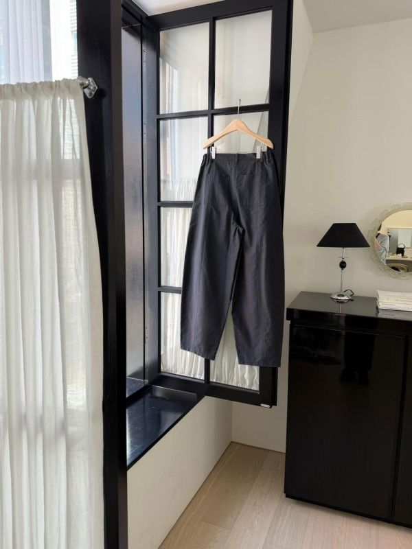 高級布料不易皺休閒褲 