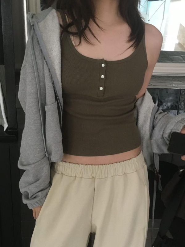 炫光釦細帶背心 