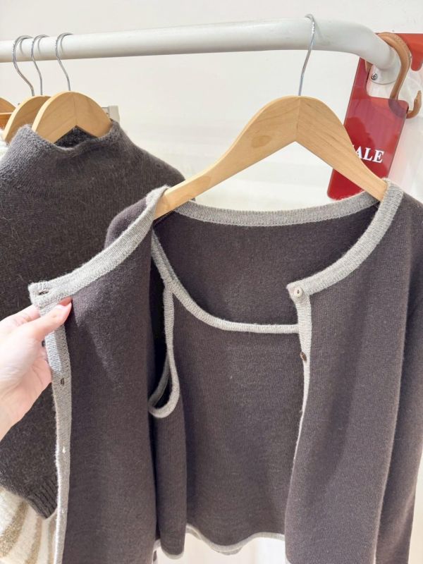 高級感配色美麗諾羊毛背心套裝 