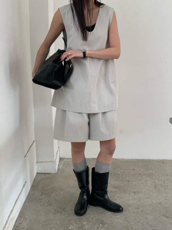 兩件式休閒感西裝背心套裝 