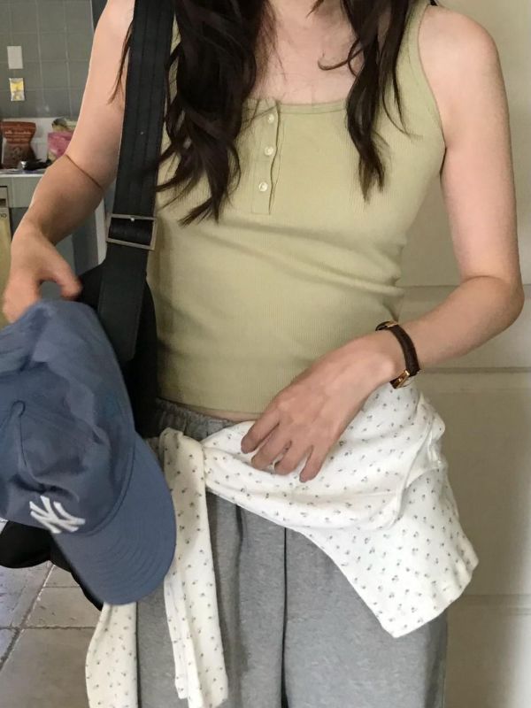 炫光釦細帶背心 