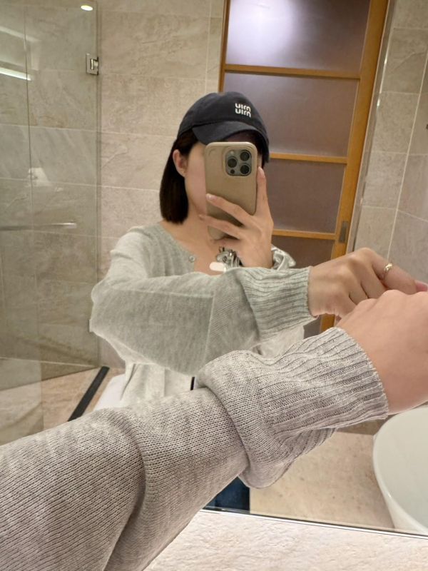 無縫線細緻針織薄外套 