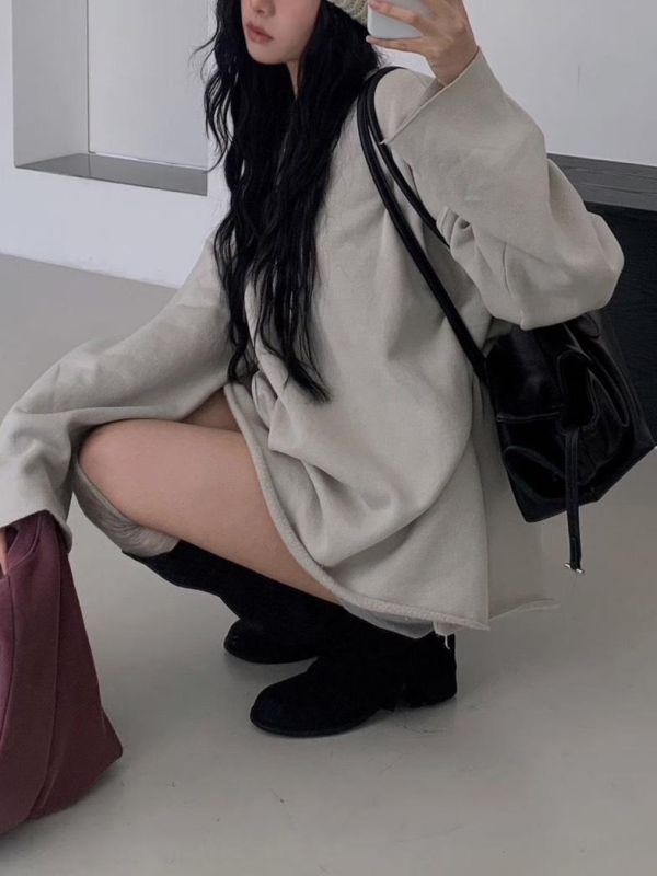 不修邊長版刷絨素色大學tee 