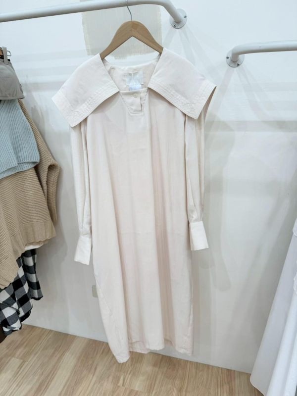 日系學院風長洋裝 