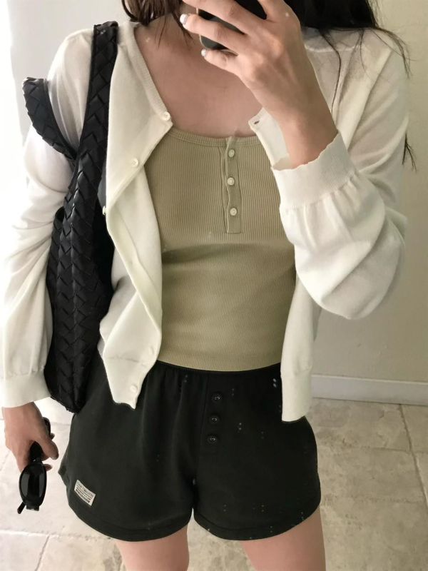 炫光釦細帶背心 