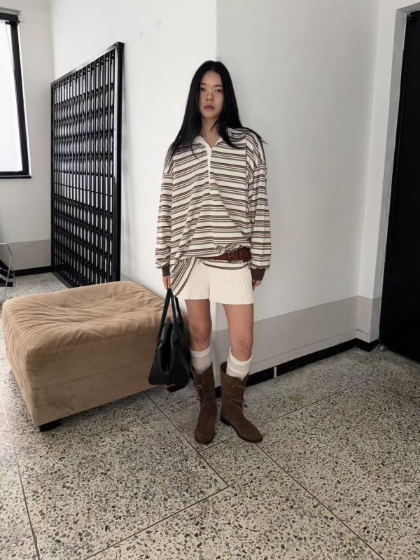 異材質拼接領條紋tee 