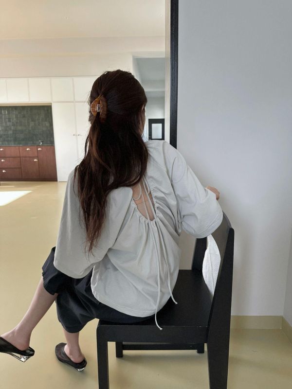 必敗！美背舒適棉傘襬上衣 