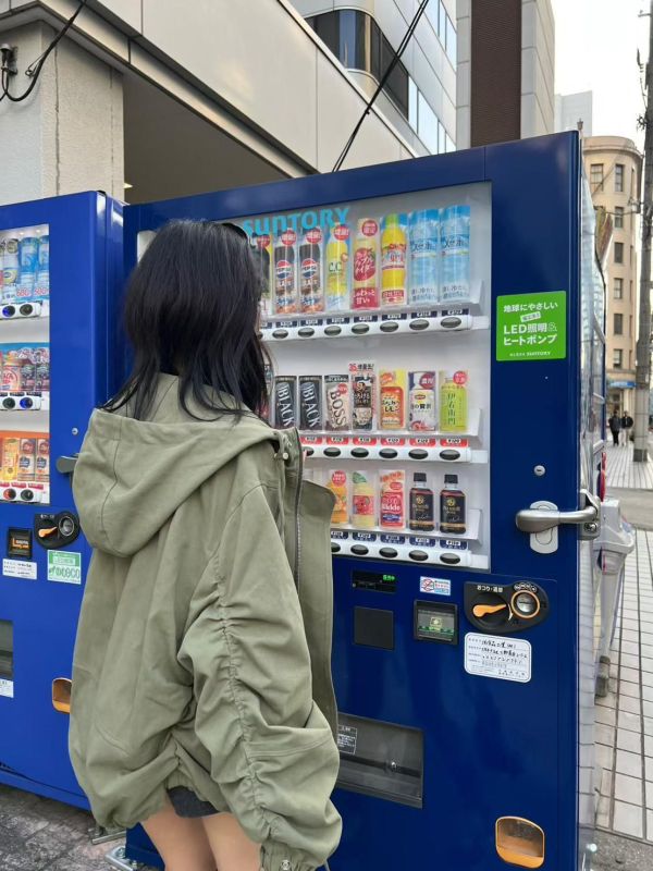 多功能設計感風衣外套 