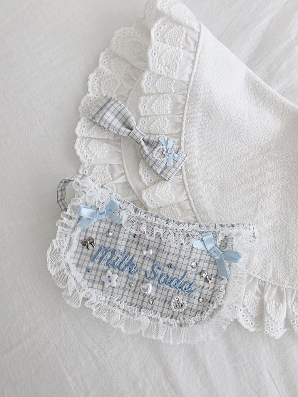 預購0621收單 | SOSO DELIGHT 藍色格紋文青款刺繡名字領巾 寵物服飾,寵物選品,韓國寵物服飾,狗衣服,貓衣服,韓國寵物品牌
