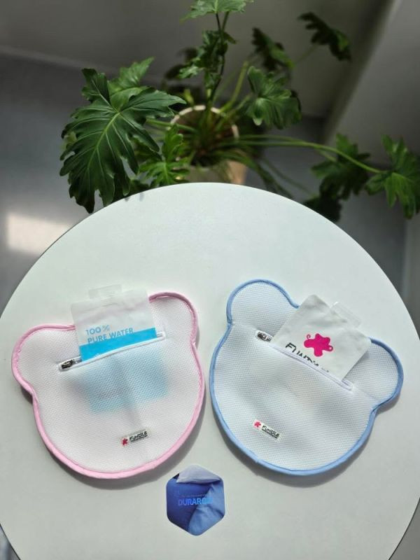 Fundle | 涼感材質(DURARON)熊熊造型涼墊(兩色) 寵物服飾,寵物選品,韓國寵物服飾,狗衣服,貓衣服,韓國寵物品牌,寵物有機棉,韓國寵物選品,韓國寵物春夏選品,寵物涼感,涼感枕,duraron,韓國寵物涼感,fundle,熊熊涼感,寵物降溫,寵物涼感床墊,寵物涼感墊