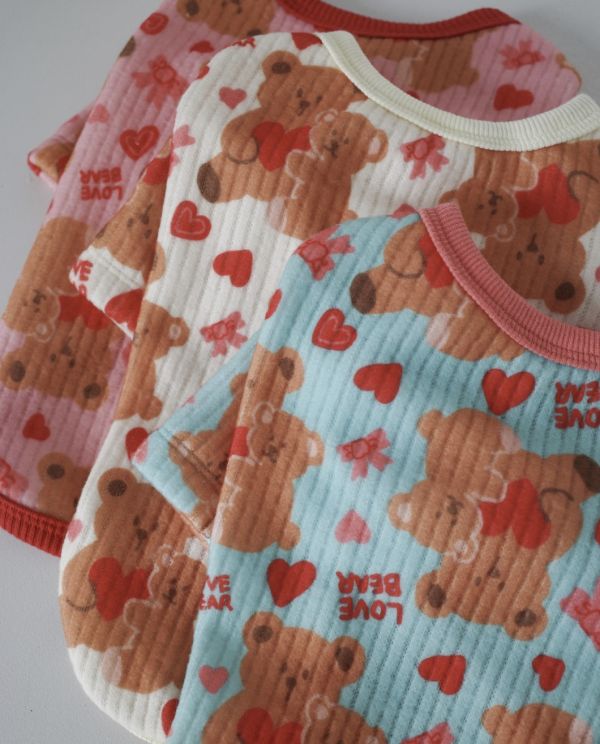 預購1028收單 | côte à côte 秋季愛心熊熊有袖上衣(3色，SM-3XL) 寵物服飾,寵物選品,韓國寵物服飾,狗衣服,貓衣服,韓國寵物品牌,韓國寵物選品,韓國寵物春夏選品,寵物背心,COTEACOTE,韓國寵物品牌服飾,韓國寵物秋冬選品,寵物四腳衣,寵物連身褲,韓國冬天寵物,寵物保暖