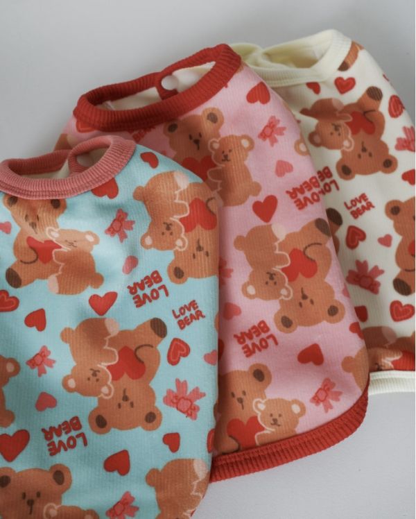 預購1028收單 | côte à côte 秋季愛心熊熊無袖背心(3色，SM-3XL) 寵物服飾,寵物選品,韓國寵物服飾,狗衣服,貓衣服,韓國寵物品牌,韓國寵物選品,韓國寵物春夏選品,寵物背心,COTEACOTE,韓國寵物品牌服飾,韓國寵物秋冬選品,寵物四腳衣,寵物連身褲,韓國冬天寵物,寵物保暖