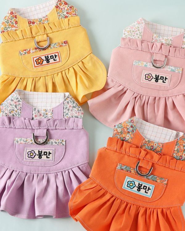 預購0313收單 | Epeels 馬卡龍碎花胸背衣(下單請備註刺繡內容) 寵物服飾,寵物選品,韓國寵物服飾,狗衣服,貓衣服,韓國寵物品牌,韓國寵物選品,韓國寵物春夏選品,寵物名牌,寵物客製商品,EPEELS,太陽花胸背裝飾