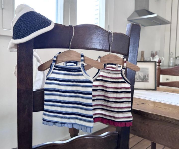 預購0410收單 | 條紋花邊小背心(二色 XS-2XL) 寵物服飾,寵物選品,韓國寵物服飾,狗衣服,貓衣服,韓國寵物品牌,寵物有機棉,韓國寵物選品,韓國寵物春夏選品,寵物風衣,寵物防水衣,DRRR,寵物針織背心