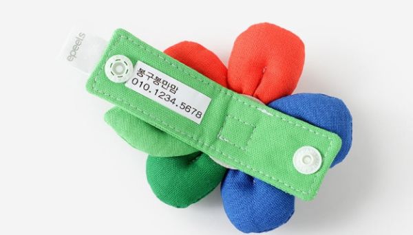 預購 |  Epeels 撞色款花花胸背裝飾(下單請備註刺繡內容) 寵物服飾,寵物選品,韓國寵物服飾,狗衣服,貓衣服,韓國寵物品牌,韓國寵物選品,韓國寵物春夏選品,寵物名牌,寵物客製商品,EPEELS,胸背裝飾