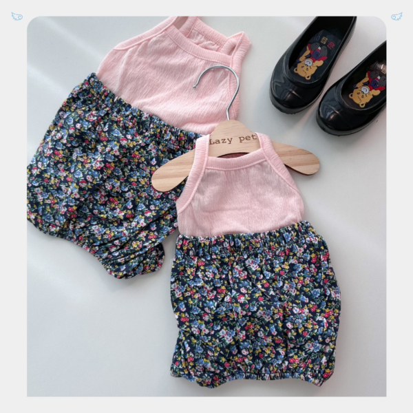 預購｜復古碎花老奶奶風連身褲 寵物服飾,寵物選品,韓國寵物服飾,狗衣服,貓衣服,韓國寵物品牌,寵物配件