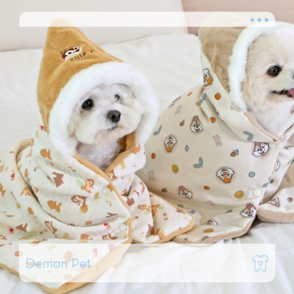 ITS DOG | 迪士尼授權奇奇蒂蒂雙面保暖毯-绗缝款FUN 寵物服飾,寵物選品,韓國寵物服飾,狗衣服,貓衣服,韓國寵物品牌,寵物有機棉,韓國寵物選品,韓國寵物秋冬選品,狗圍巾,寵物保暖,寵物保暖服飾,韓國寵物保暖服飾