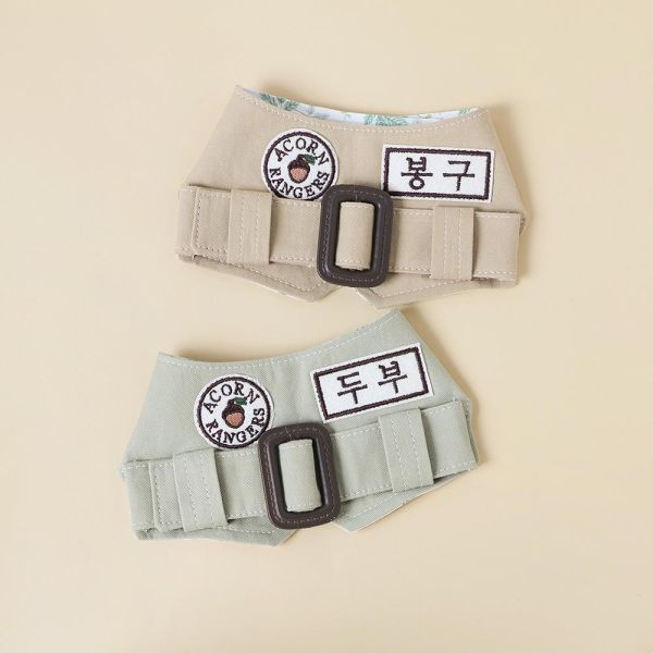 預購 |  Epeels 橡實遠征隊姓名披肩(S-4XL下單請備註刺繡內容) 寵物服飾,寵物選品,韓國寵物服飾,狗衣服,貓衣服,韓國寵物品牌,韓國寵物選品,韓國寵物春夏選品,寵物名牌,寵物客製商品,EPEELS,胸背裝飾