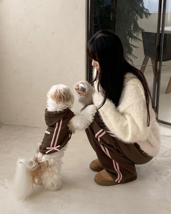 預購1123收單 | DR家棉質長褲(親子裝大人款)(四色) 寵物服飾,寵物選品,韓國寵物服飾,狗衣服,貓衣服,韓國寵物品牌,寵物有機棉,韓國寵物選品,韓國寵物春夏選品,寵物風衣,寵物防水衣,DRRR,寵物針織背心