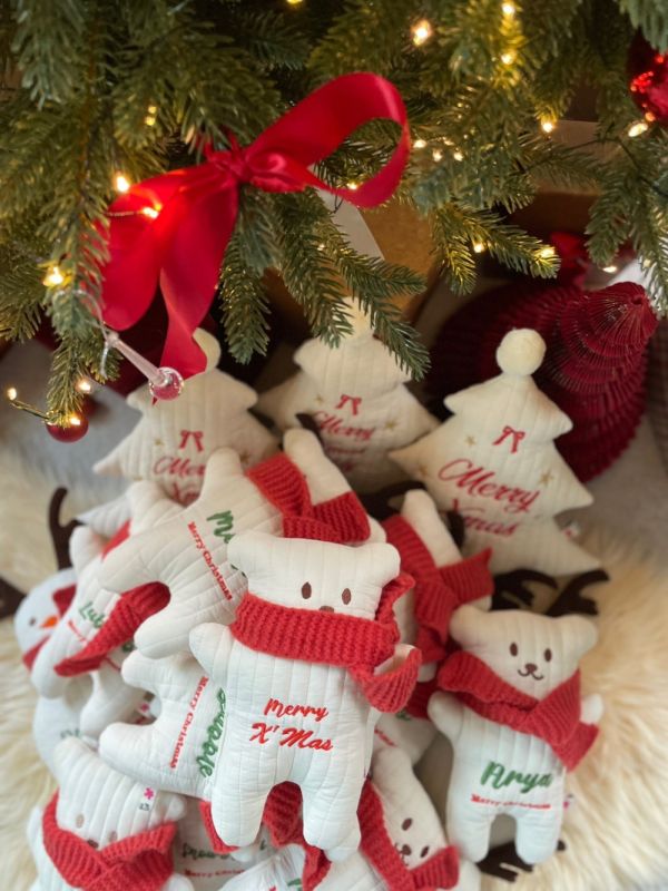 預購1123收單 | Fundle 聖誕熊熊刺繡娃娃 寵物服飾,寵物選品,韓國寵物服飾,狗衣服,貓衣服,韓國寵物品牌,寵物有機棉,韓國寵物選品,韓國寵物秋冬選品,狗四腳衣,寵物保暖,寵物保暖服飾,韓國寵物保暖服飾,寵物聖誕禮物