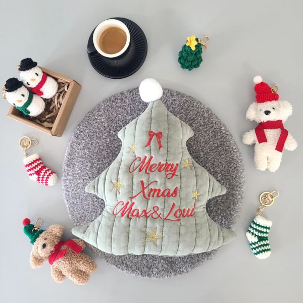 預購1123收單 | Fundle 聖誕樹刺繡娃娃 寵物服飾,寵物選品,韓國寵物服飾,狗衣服,貓衣服,韓國寵物品牌,寵物有機棉,韓國寵物選品,韓國寵物秋冬選品,狗四腳衣,寵物保暖,寵物保暖服飾,韓國寵物保暖服飾,寵物聖誕禮物