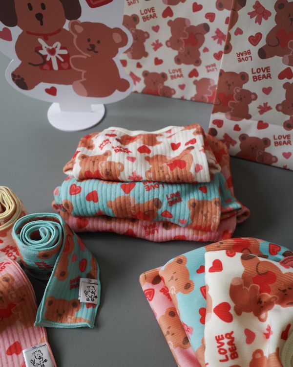 預購1028收單 | côte à côte 秋季愛心熊熊無袖背心(3色，SM-3XL) 寵物服飾,寵物選品,韓國寵物服飾,狗衣服,貓衣服,韓國寵物品牌,韓國寵物選品,韓國寵物春夏選品,寵物背心,COTEACOTE,韓國寵物品牌服飾,韓國寵物秋冬選品,寵物四腳衣,寵物連身褲,韓國冬天寵物,寵物保暖