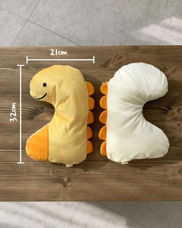 預購0112收單 | DRRR家恐龍系列之恐龍抱枕 寵物服飾,寵物選品,韓國寵物服飾,狗衣服,貓衣服,韓國寵物品牌,寵物有機棉,韓國寵物選品,韓國寵物秋冬選品,狗圍巾,寵物保暖,寵物保暖服飾,韓國寵物保暖服飾