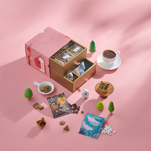 【超豪華推薦！】森林咖啡組 新年禮盒
送禮
蛋糕
常溫點心
堅果塔
貓裏紅茶