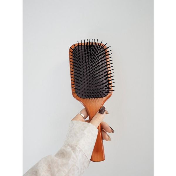 養髮必備!! 禾木氣墊梳 