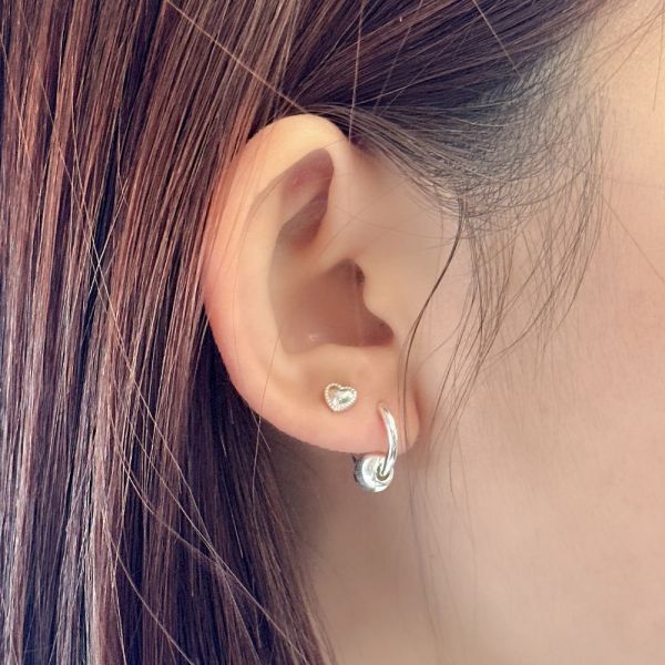 貓眼圓珠 金銀撞色 易扣耳環 韓系純銀耳環,S925抗敏耳釘,女生氣質耳環推薦,小巧純銀耳環,抗敏耳環不過敏,百搭日常耳環,簡約韓系耳飾