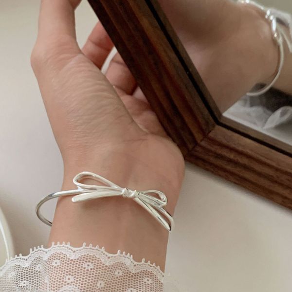 超大！蝴蝶結 純銀手鐲 韓系純銀手鍊,S925抗敏手環,簡約手鍊推薦,女生日常百搭手鍊,情侶手鍊純銀,姐妹手鍊禮物,純銀手環,韓系風格,個性手鍊推薦