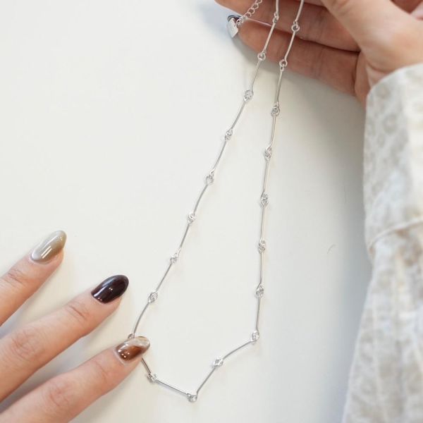 極細！骨頭串接 純銀項鍊 韓系純銀項鍊,S925鎖骨鍊推薦,女生百搭項鍊,韓系氣質鎖骨鍊,抗敏項鍊推薦,日常穿搭項鍊