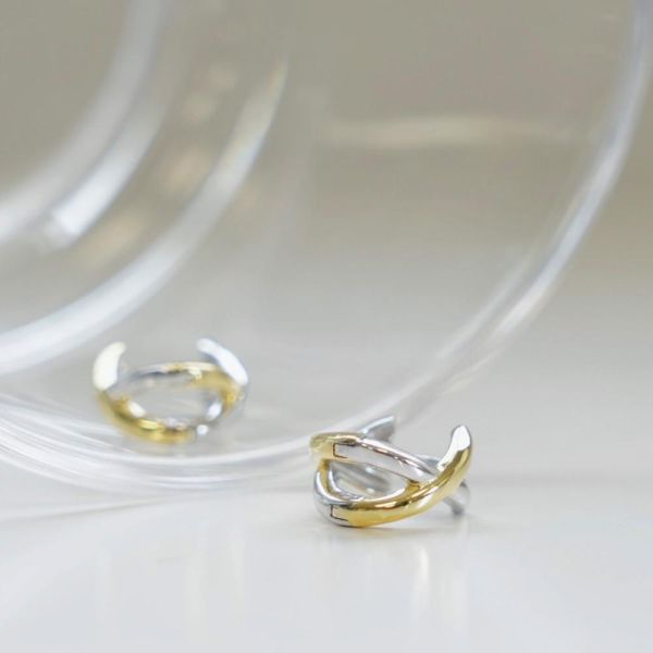 撞色率性感 易扣耳環 