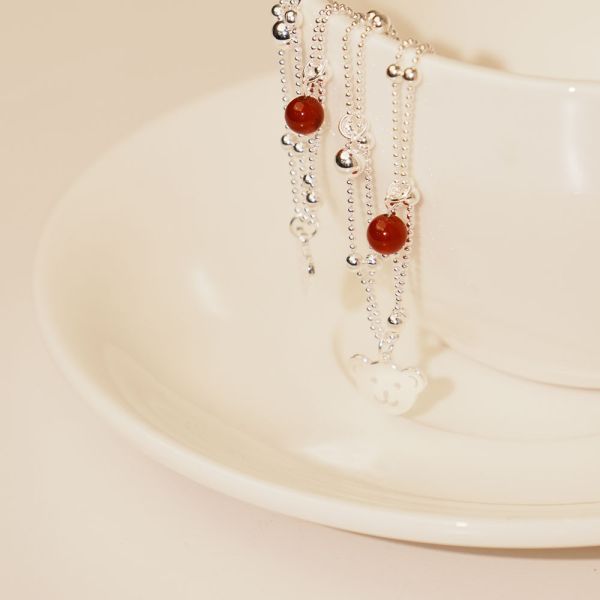 童話小熊熊手鍊 韓系純銀手鍊,S925抗敏手環,簡約手鍊推薦,女生日常百搭手鍊,情侶手鍊純銀,姐妹手鍊禮物,純銀手環,韓系風格,個性手鍊推薦