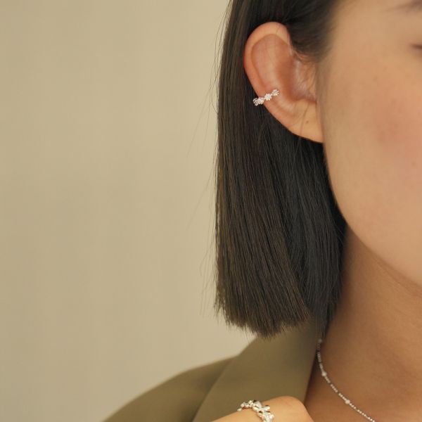 花型鑲嵌法 小圓排鑽 純銀耳骨夾 單售 