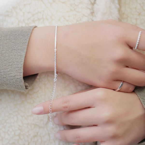 浪漫銀河系 質感純銀雪花手鍊 韓系純銀手鍊,S925抗敏手環,簡約手鍊推薦,女生日常百搭手鍊,情侶手鍊純銀,姐妹手鍊禮物,純銀手環,韓系風格,個性手鍊推薦