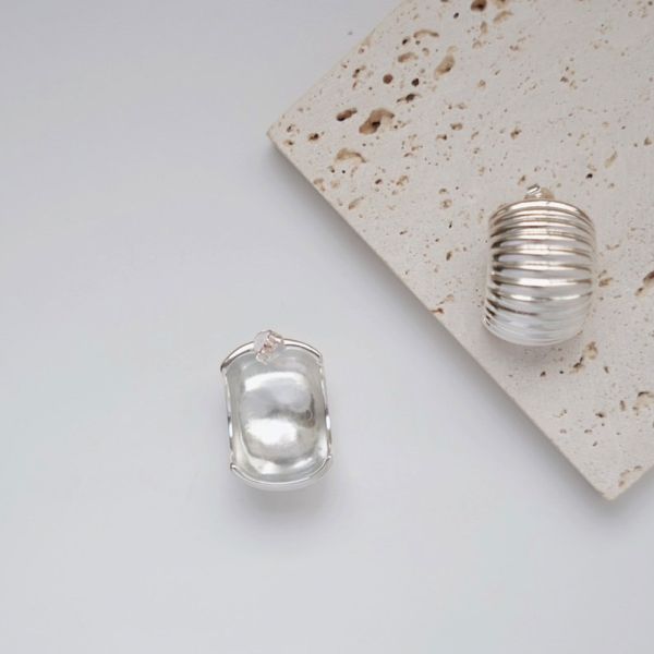 重工 厚磅! 大貝殼紋 耳釘 