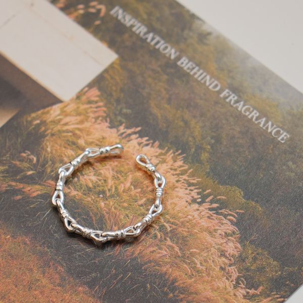 百搭的編織戒指 純銀戒指 韓系純銀戒指,S925抗敏戒指,開口戒指推薦,尾戒防小人,情侶對戒 純銀,疊戴戒指風格,簡約細戒 日常百搭,女生純銀戒指推薦