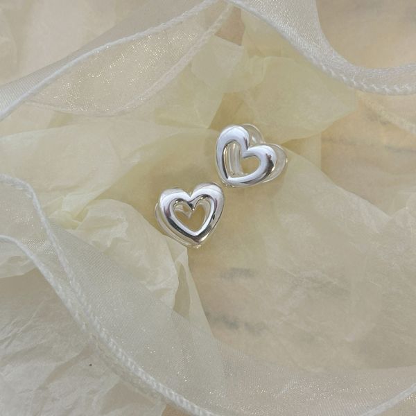 大大的愛心！易扣耳環 韓系純銀耳環,S925抗敏耳釘,女生氣質耳環推薦,小巧純銀耳環,抗敏耳環不過敏,百搭日常耳環,簡約韓系耳飾