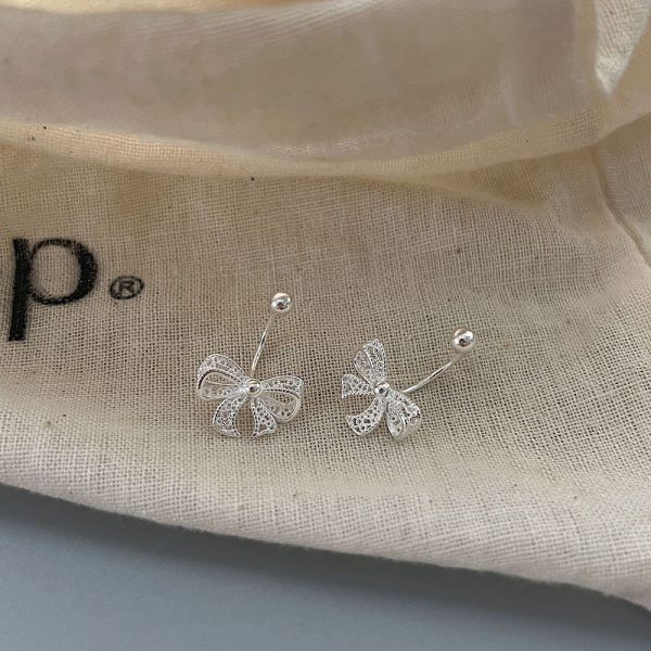 下架｜蝴蝶蕾絲後掛式轉珠耳釘 